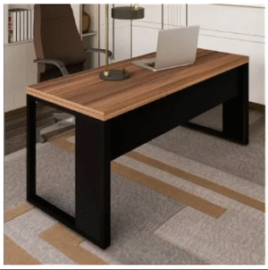 Mesa retangular pé  quadro 150 x 60 cm