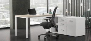 Mesa diretoria  Arqmob  com  armário  lateral