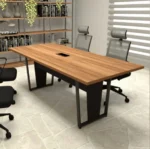 Mesa de reunião pé quadro 40 mm com caixa para tomadas Nogal/preto